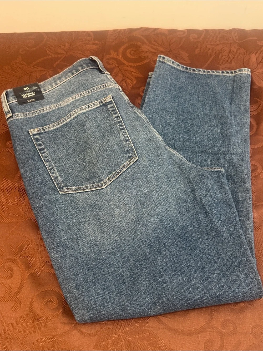 J. Crew Essential Straight Leg Jeans. Ladies 30